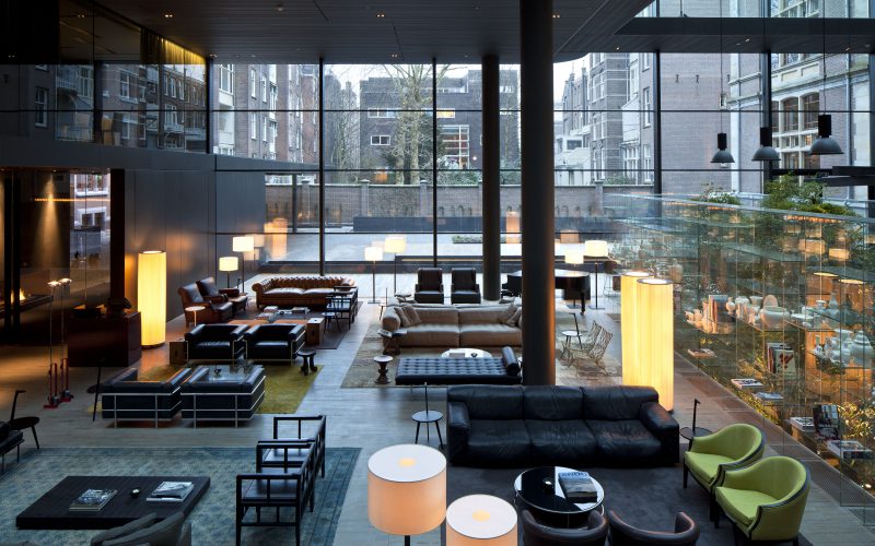 Vijfsterrenluxe in het Conservatorium Hotel